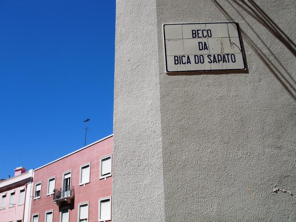 Apartamento Beco Do Sapato Lisbona Esterno foto
